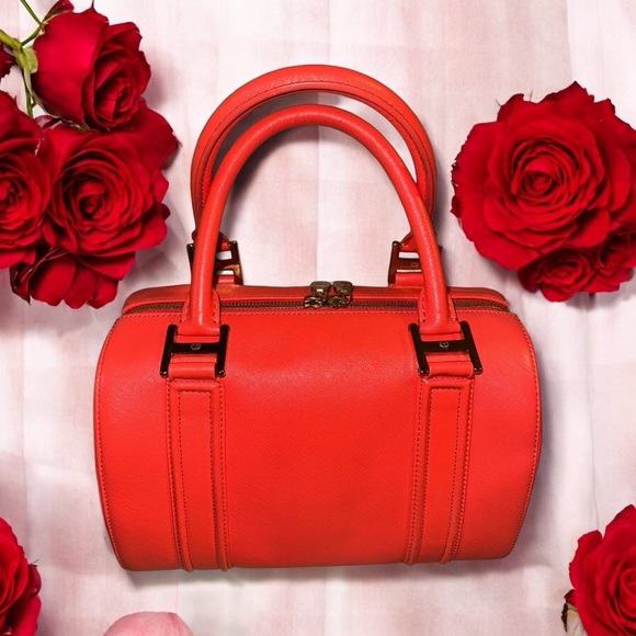 MCM Boston leather bag in Orange EUC - Picture 4 of 12